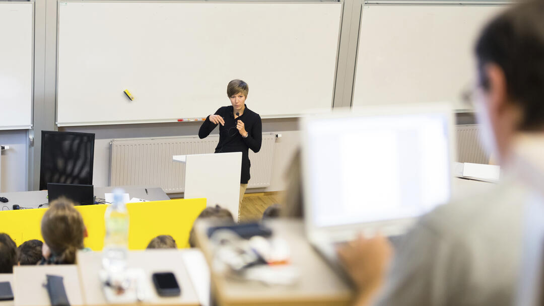 Foto: Matej Kastelic/istock Hörsaalszene