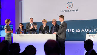 Podiumsdiskussion auf der Festveranstaltung am 16. Januar 2020 (Foto: Peter Himsel)
