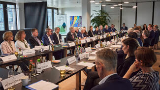 Impressionen von der Diskussionsveranstaltung (Foto: Piotr Banczerowski/Stifterverband)