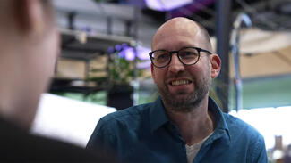 Pascal Hetze: Bei Innovationen mit einer Stimme sprechen (Video)