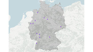 Deutschlandkarte mit den Orten der im Jahr 2025 ausgezeichneten Hochschulperlen