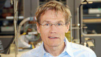 Burkhard Priemer (Foto: Patrick Meinhold/Humboldt-Universität zu Berlin)