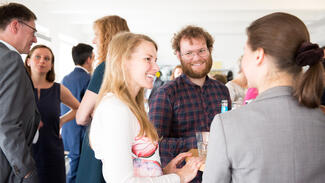 Eine Uni - ein Buch: Feierliche Urkundenübergabe 12. Juni 2018 (Foto: Valeska Achenbach)