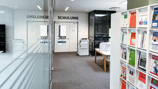 Selbstlernzentrum in der Bibliothek (Foto: Evangelische Hochschule Rheinland-Westfalen-Lippe)