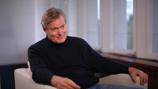 Günter Pauli: Blue Economy - Kreisläufe aus Abfall (Video)