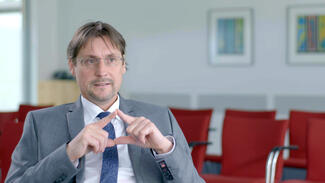 Karl Mannheim: Big Data braucht eine Computerrevolution (Video)