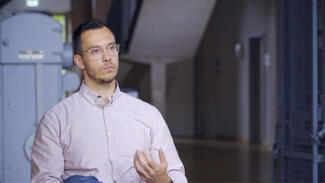 Julian Michels (Video)