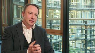 Gerrit Schumann: Zeitung digital denken (Video)